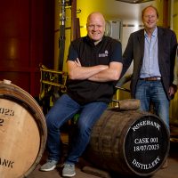 PR: Nach 30 Jahren Stillstand – die Rosebank Destillerie stellt wieder Whisky her